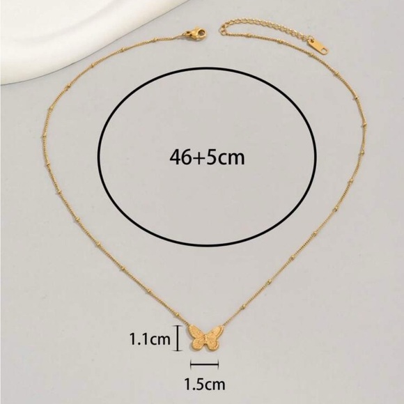 18K Gold Plated Butterfly Pendant Necklace - Picture 5 of 8